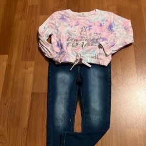 Colorful Unicorn silhouette outfit